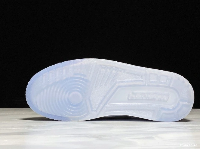 Bmlin Jordan Retro Air Triple 136064-111 White 3 0817
